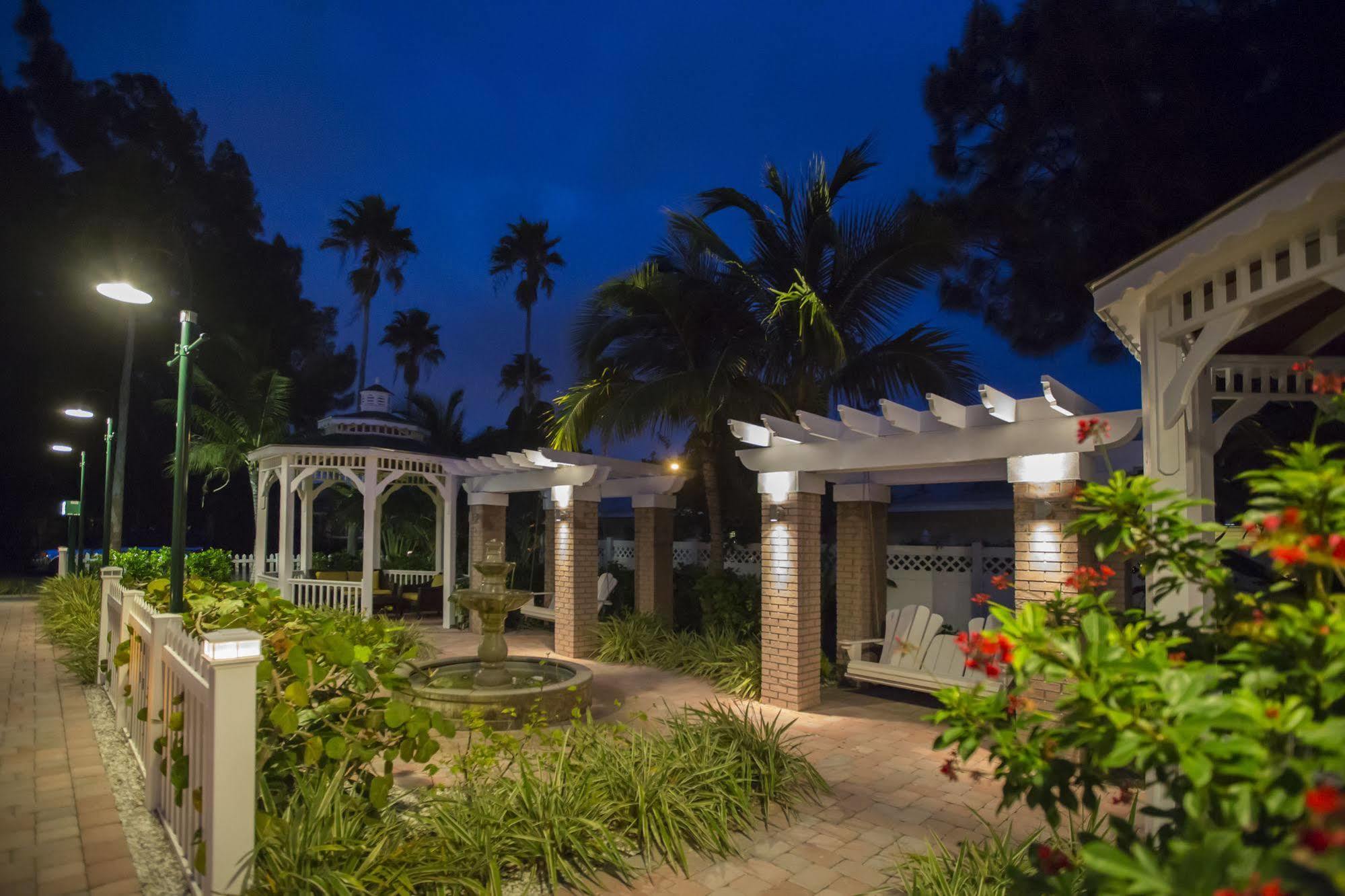 Coconut Inn Pass-A-Grille Beach St. Pete Beach Bagian luar foto